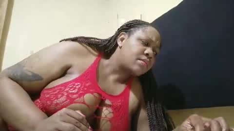 lenzo84712 online show from December 14, 2025, 4:45 pm