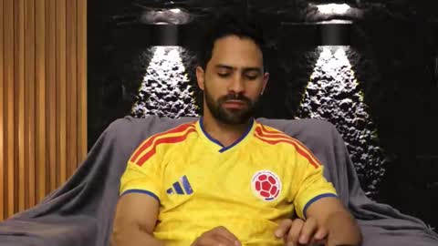 Leo  Diaz online show from February 28, 2026, 2:23 am