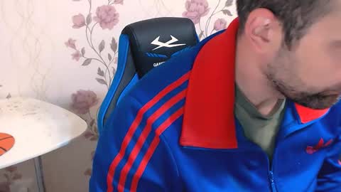 Snapshot of leo_gianni chatting on May 3, 2026, 5:08 pm Leo Gianni online show from May 3, 2026, 5:08 pm