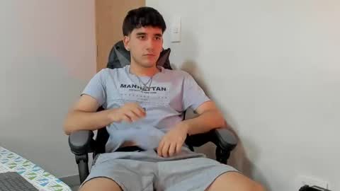 Leo Jones online show from December 11, 2024, 10:16 pm