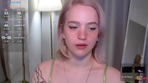  Ashly  online show from March 4, 2025, 3:59 pm