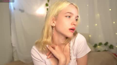  Ashly  online show from September 27, 2025, 9:47 am