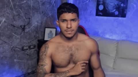 Leo independent model online show from February 25, 2026, 1:26 am