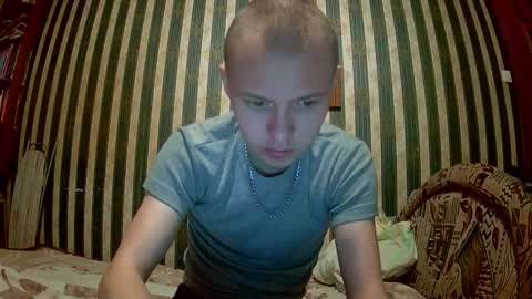 leo_timm online show from September 20, 2025, 5:25 pm