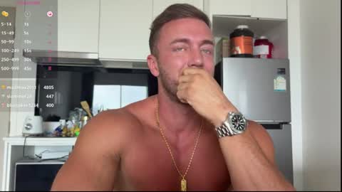 Snapshot of leon_lovefitness chatting on June 13, 2026, 3:37 am Leon online show from June 13, 2026, 3:37 am