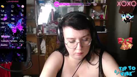 Leona Harrison online show from December 20, 2024, 7:50 pm