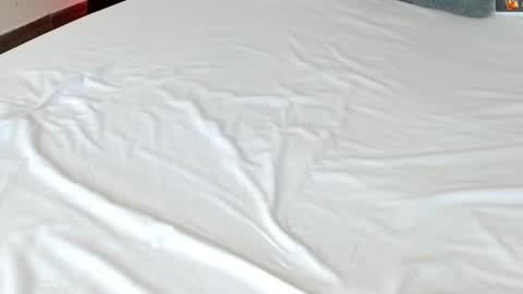 LUCY online show from February 13, 2025, 12:02 am