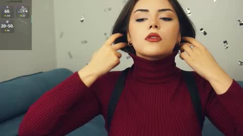 Mia online show from October 5, 2025, 7:28 am