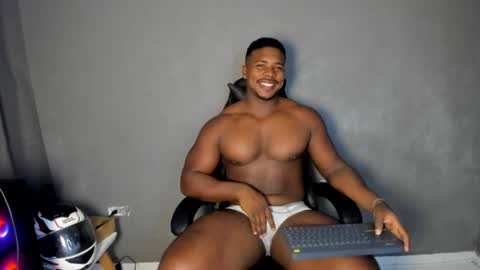 Leandro jones online show from April 21, 2026, 10:34 pm