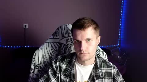 Leon online show from January 4, 2025, 12:49 pm