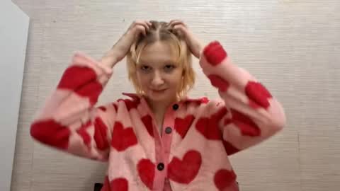 leonorekaufhold online show from October 30, 2025, 8:16 am