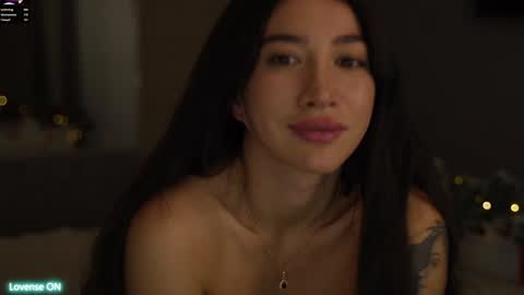 Leora online show from January 2, 2025, 6:34 pm