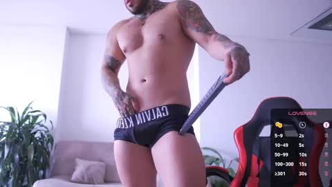 Snapshot of leosalvatore_ chatting on June 2, 2026, 5:15 pm Leo Salvatore online show from June 2, 2026, 5:15 pm
