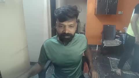 Snapshot of leosbroad chatting on February 8, 2025, 2:27 pm Leo online show from February 8, 2025, 2:27 pm