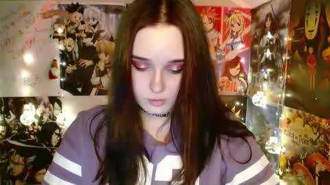 little secret online show from November 13, 2025, 6:51 pm