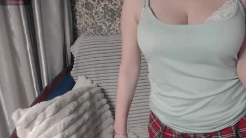 LesanaMagic online show from February 10, 2026, 4:55 pm