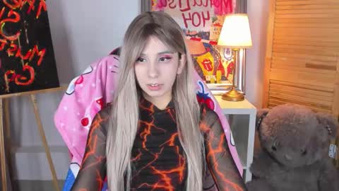 Eveline online show from March 18, 2026, 1:53 am