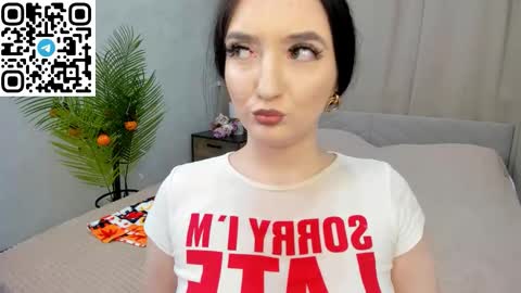 Lesley online show from November 7, 2025, 8:36 am