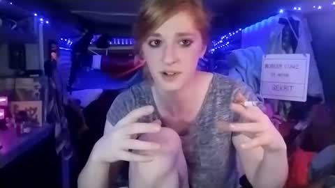 LesleyGumGrass- The Boring Trans girl online show from March 3, 2025, 9:05 pm