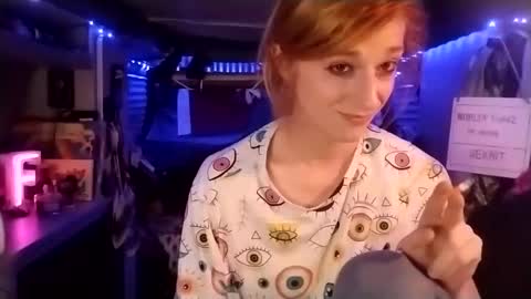 LesleyGumGrass- The Boring Trans girl online show from March 5, 2025, 12:59 am