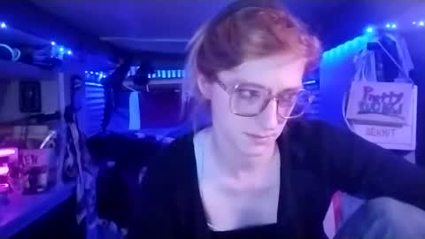 LesleyGumGrass- The Boring Trans girl online show from March 11, 2025, 12:22 am