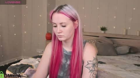 Joyce online show from November 22, 2025, 1:48 am