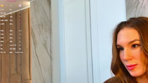 Snapshot of lesliemines chatting on January 21, 2025, 11:46 am Leslie online show from January 21, 2025, 11:46 am