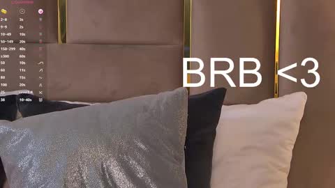 Snapshot of lesliemines chatting on February 9, 2025, 11:36 am Leslie online show from February 9, 2025, 11:36 am