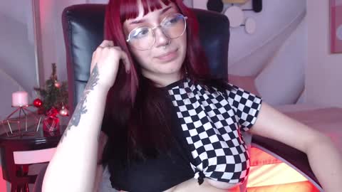 Less  online show from December 8, 2024, 3:02 pm