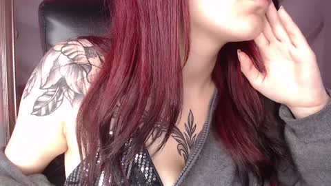 Less  online show from December 21, 2024, 4:03 pm