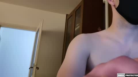 Snapshot of lestaro chatting on April 22, 2026, 11:28 pm neoglo online show from April 22, 2026, 11:28 pm
