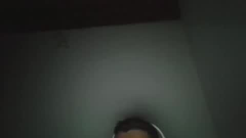 lester308209 online show from May 17, 2026, 7:17 am