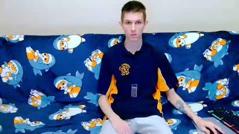 lester_broo online show from December 4, 2025, 9:34 pm