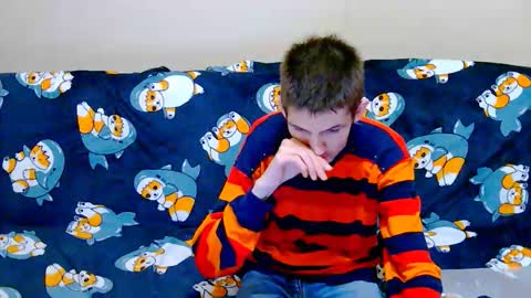 Snapshot of lester_broo chatting on December 20, 2025, 9:55 pm lester_broo online show from December 20, 2025, 9:55 pm