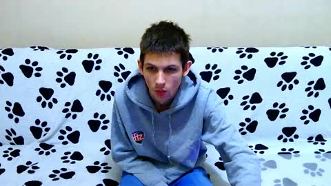 Snapshot of lester_broo chatting on February 26, 2026, 4:33 am lester_broo online show from February 26, 2026, 4:33 am