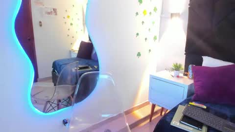 Snapshot of letiziia_sky chatting on May 28, 2026, 8:28 pm letiziia online show from May 28, 2026, 8:28 pm