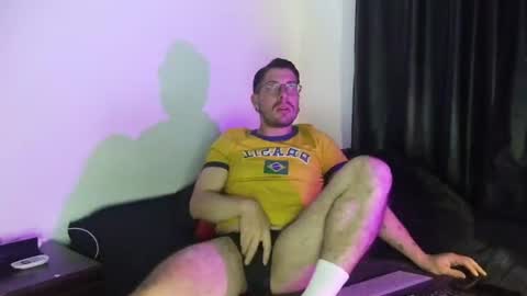 Torres online show from July 14, 2026, 4:39 am