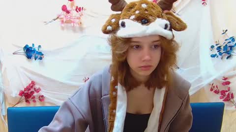 letty_curly online show from December 18, 2024, 6:10 am