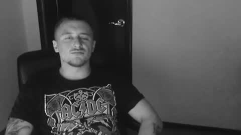 lev1ngston online show from January 13, 2025, 11:27 pm