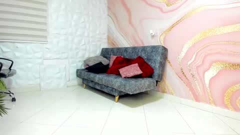 lexa online show from February 13, 2025, 4:11 am