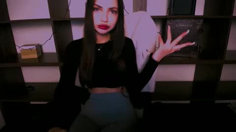 Alexia online show from January 12, 2025, 5:22 pm