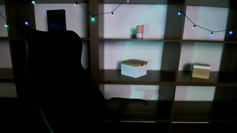 Alexia online show from February 5, 2025, 5:31 pm