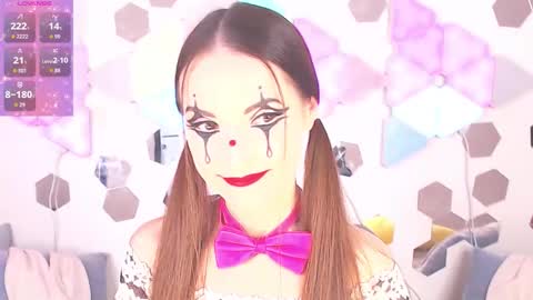 Alexia online show from October 22, 2025, 7:57 pm