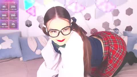 Alexia online show from April 23, 2026, 7:38 pm