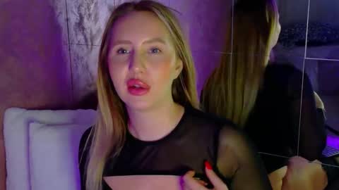 LEXXY online show from November 3, 2025, 5:20 am