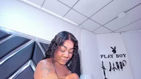 Snapshot of lexieegrey chatting on June 20, 2026, 7:27 pm Lexieegrey online show from June 20, 2026, 7:27 pm