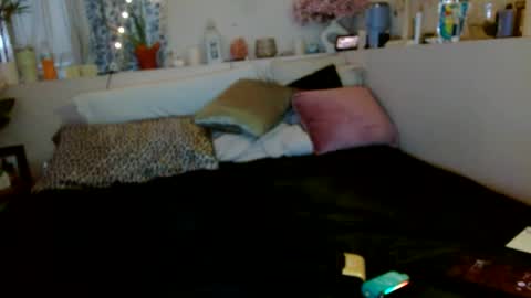 lexiel0veswood online show from March 15, 2026, 11:27 am