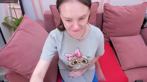 Snapshot of lexihoward chatting on October 2, 2025, 6:42 am Lexi online show from October 2, 2025, 6:42 am