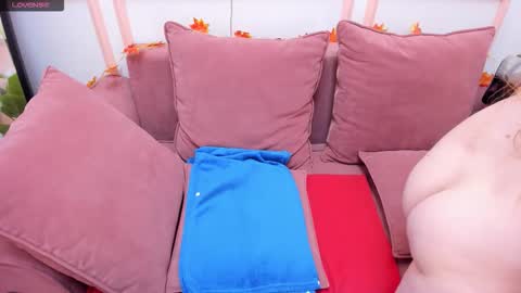 Snapshot of lexihoward chatting on October 31, 2025, 6:47 am Lexi online show from October 31, 2025, 6:47 am