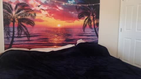 Alexia L. online show from September 13, 2025, 4:07 pm